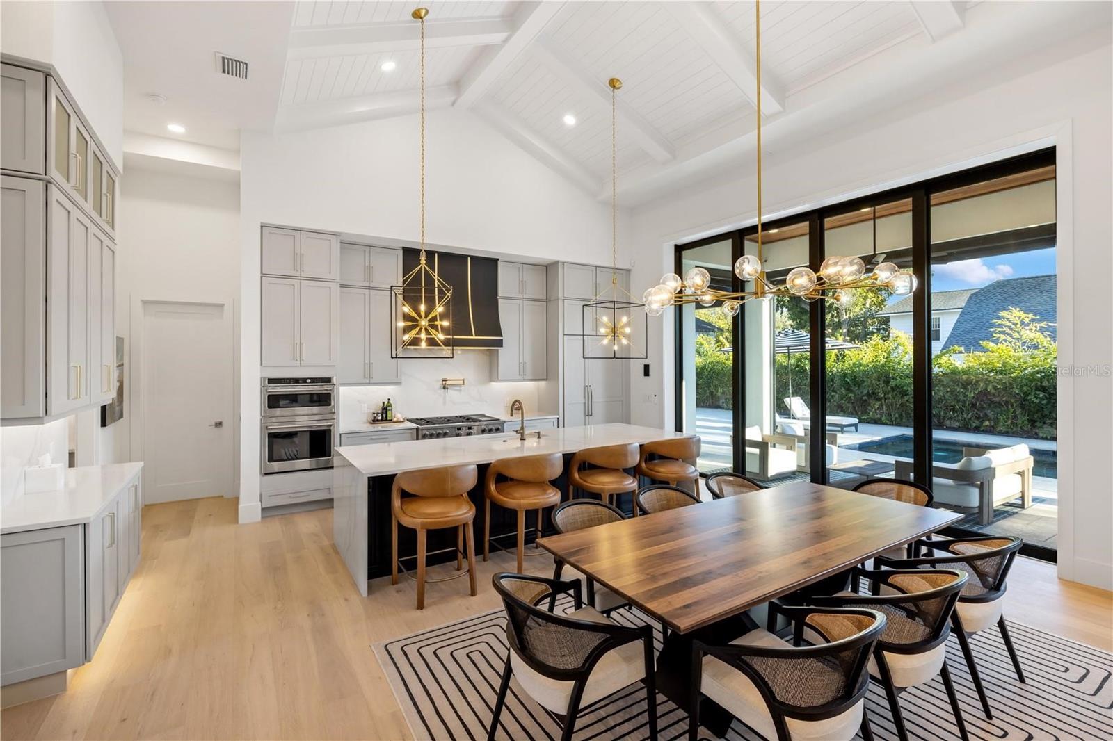 POINSETTIA PARK 2 - Residential