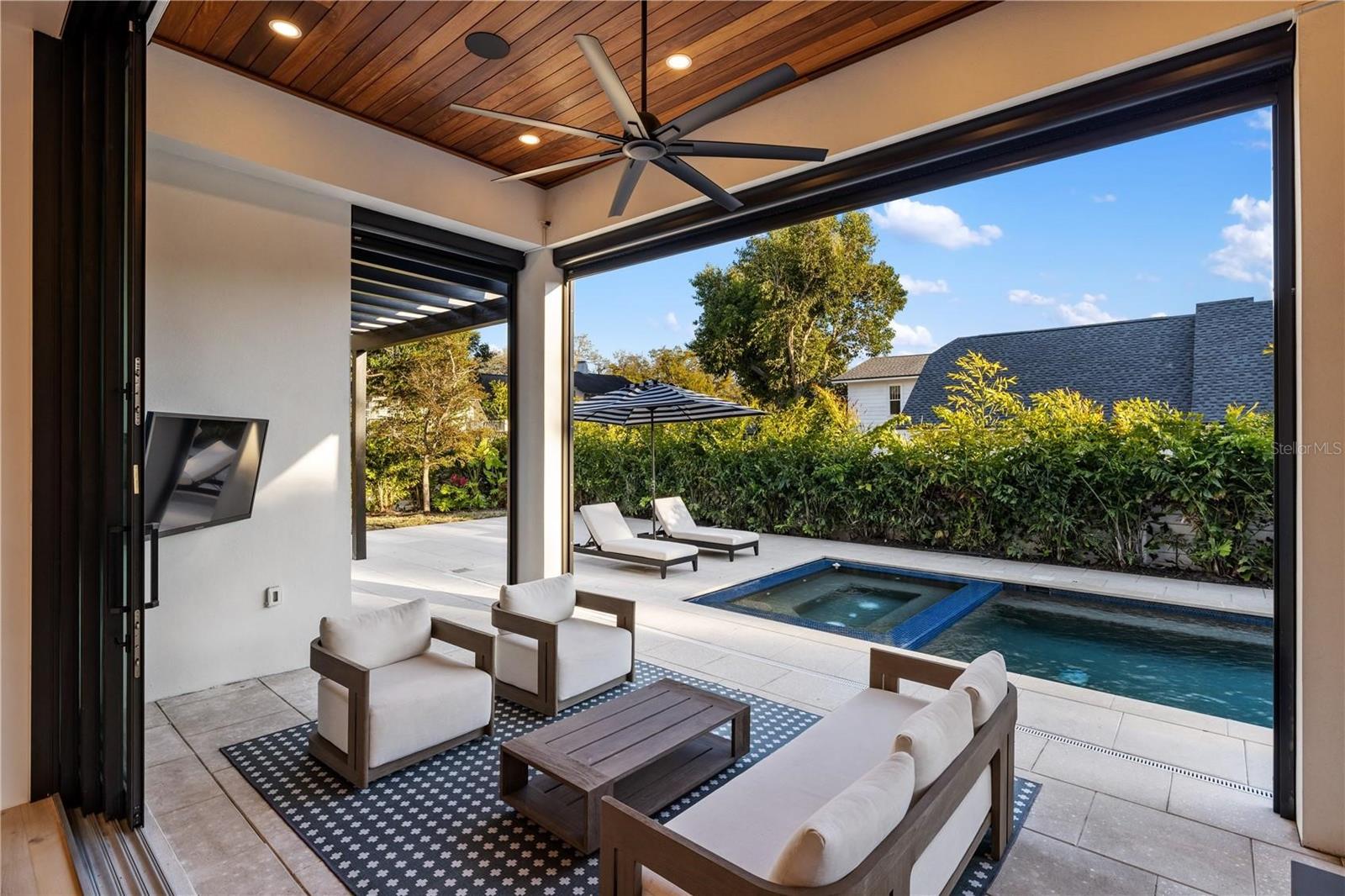 POINSETTIA PARK 2 - Residential