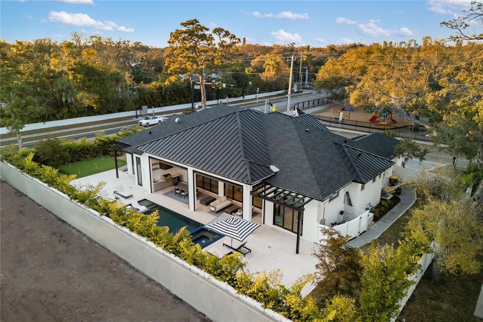 POINSETTIA PARK 2 - Residential