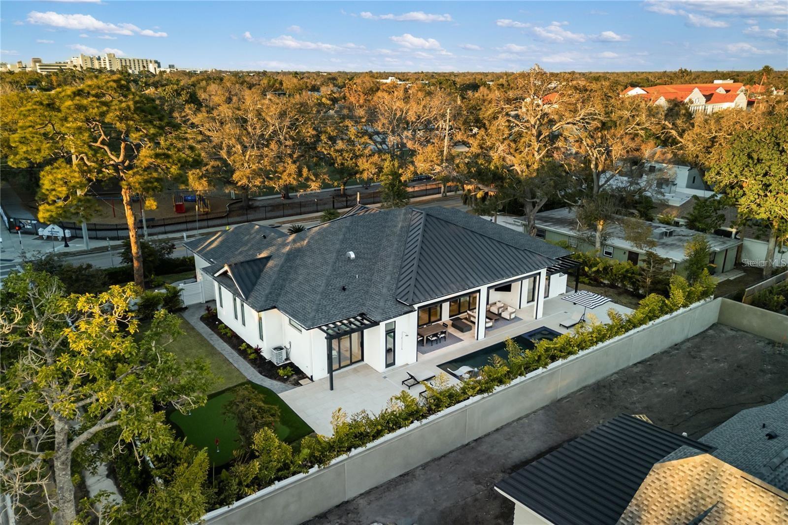 POINSETTIA PARK 2 - Residential