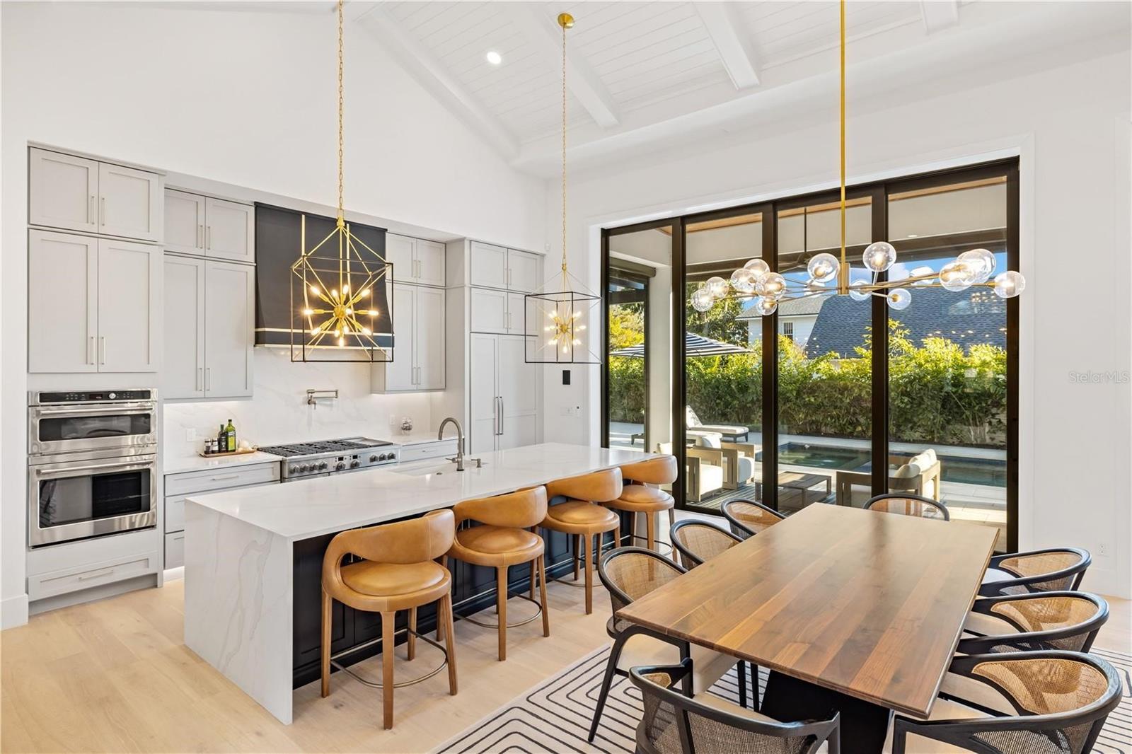 POINSETTIA PARK 2 - Residential