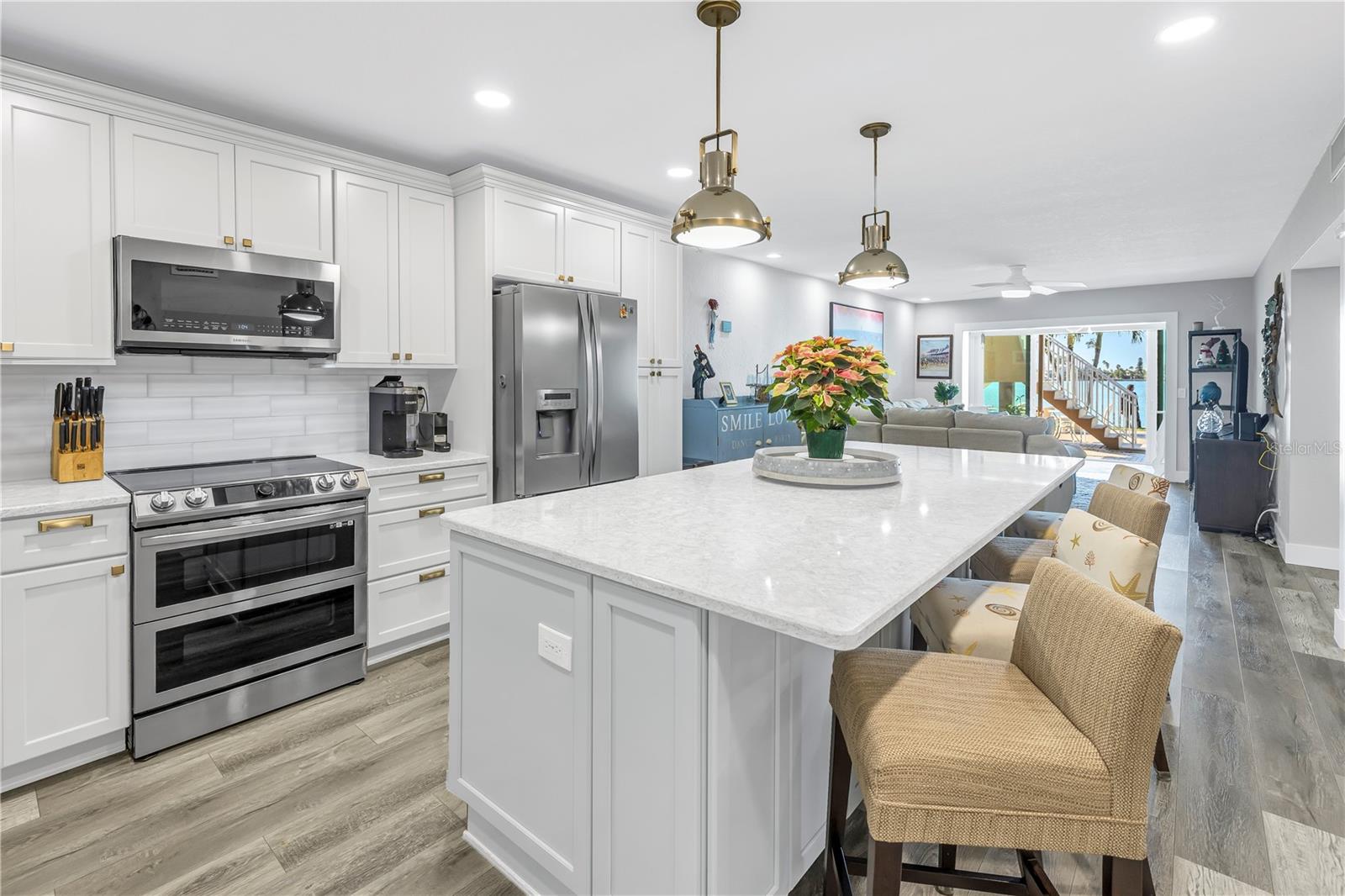 800 MADONNA BOULEVARD A