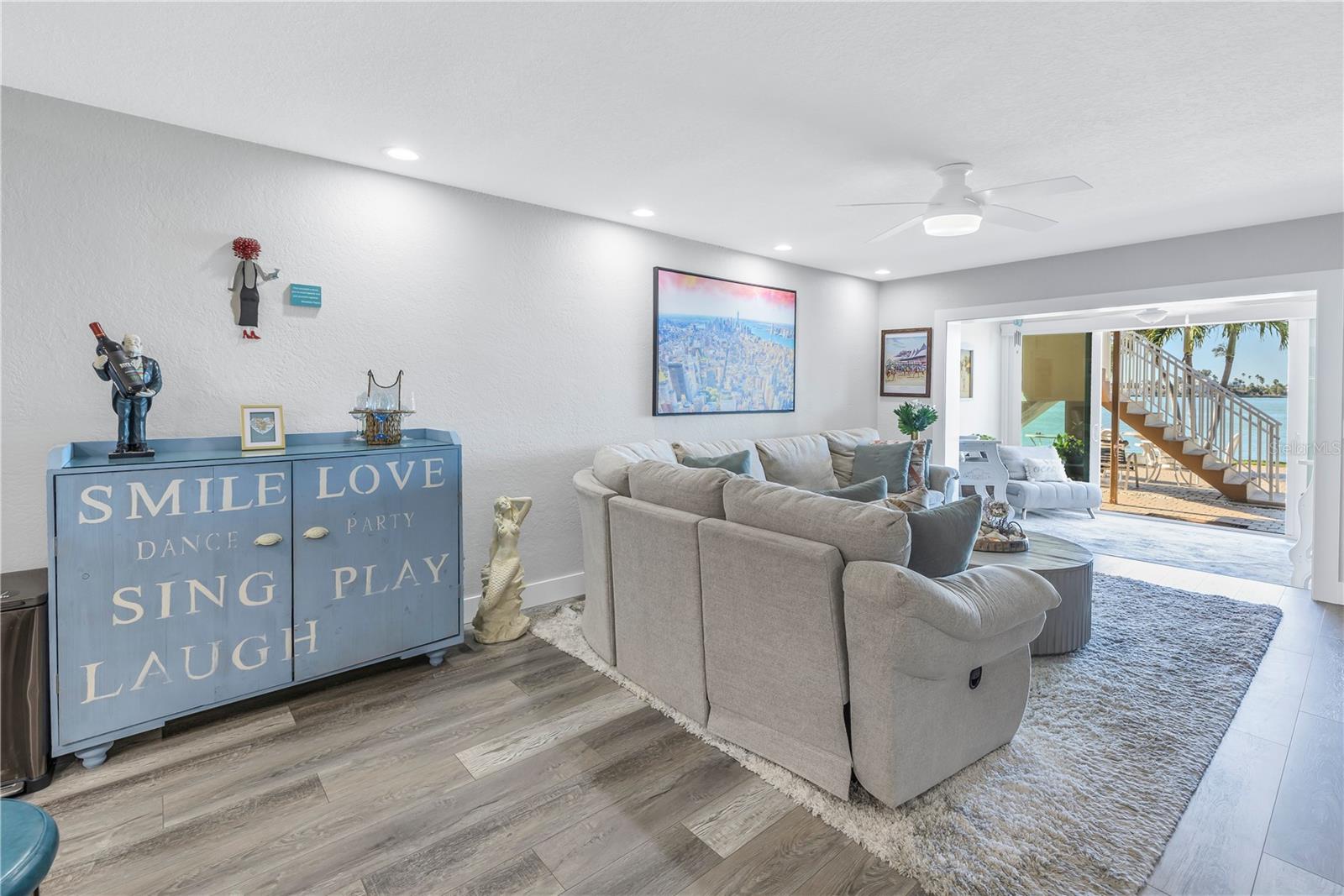 NIBROC CONDO - Residential