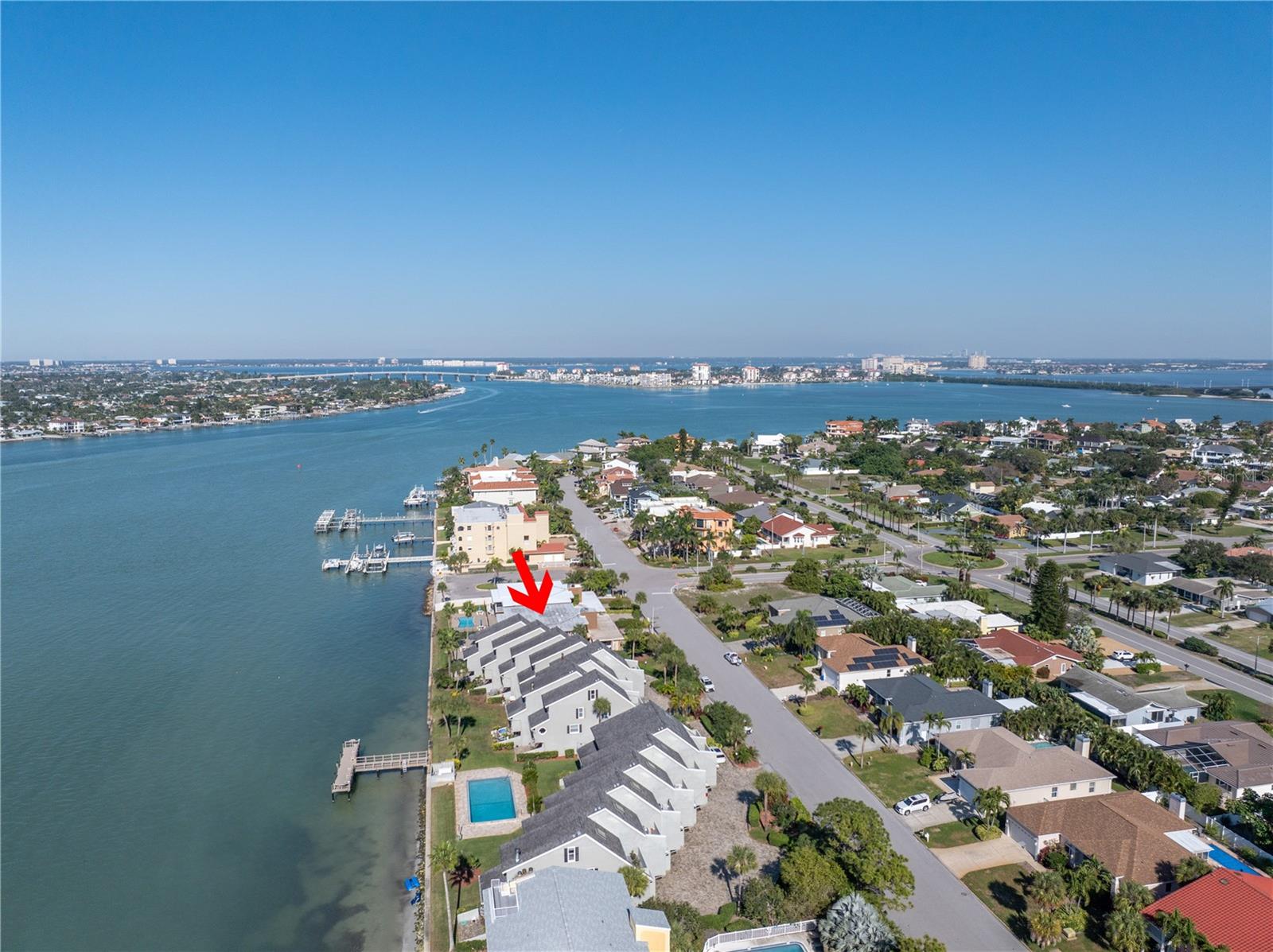 NIBROC CONDO - Residential