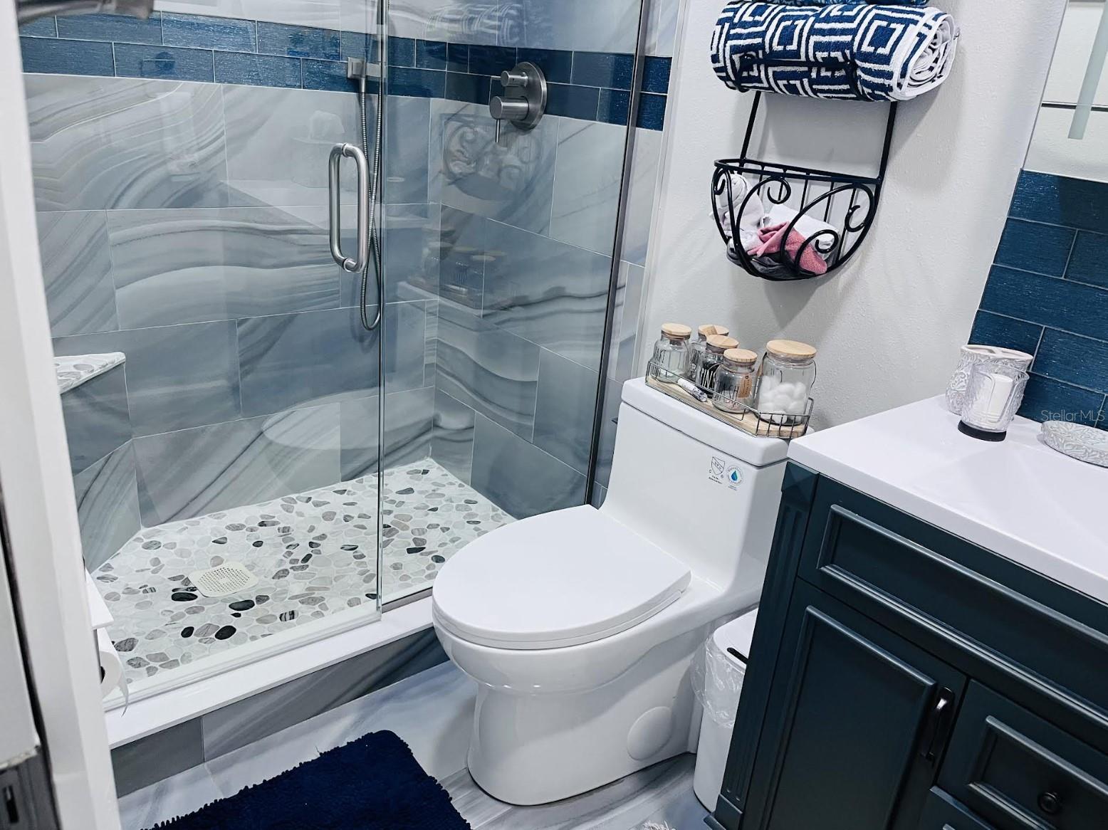 NIBROC CONDO - Residential