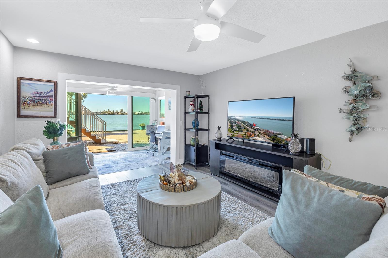 NIBROC CONDO - Residential