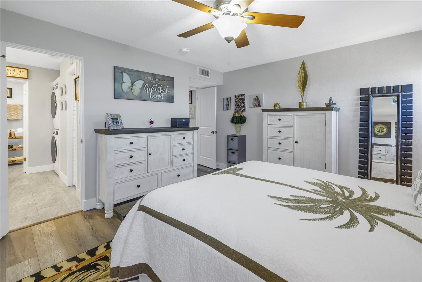 NIBROC CONDO - Residential