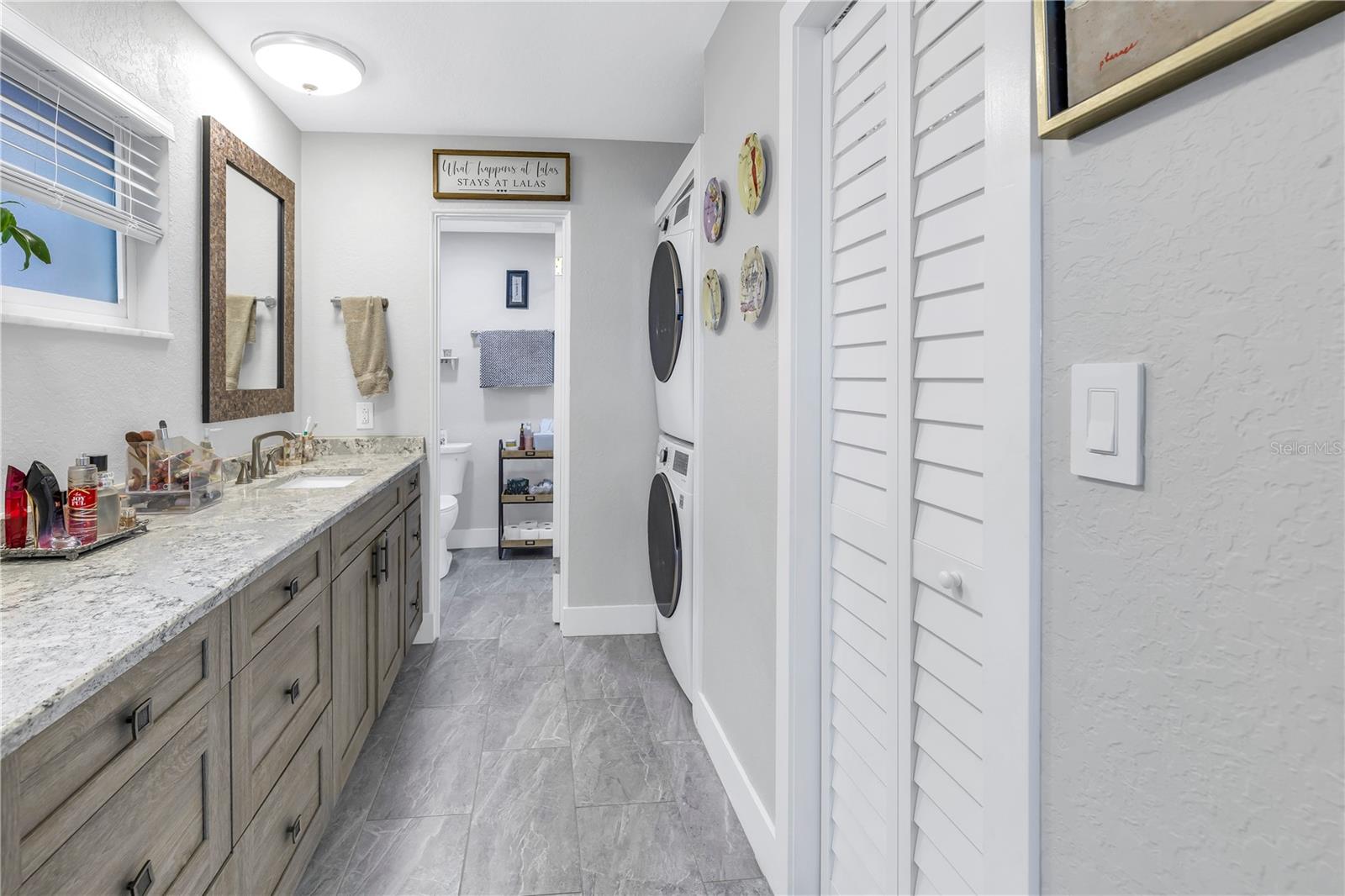 NIBROC CONDO - Residential