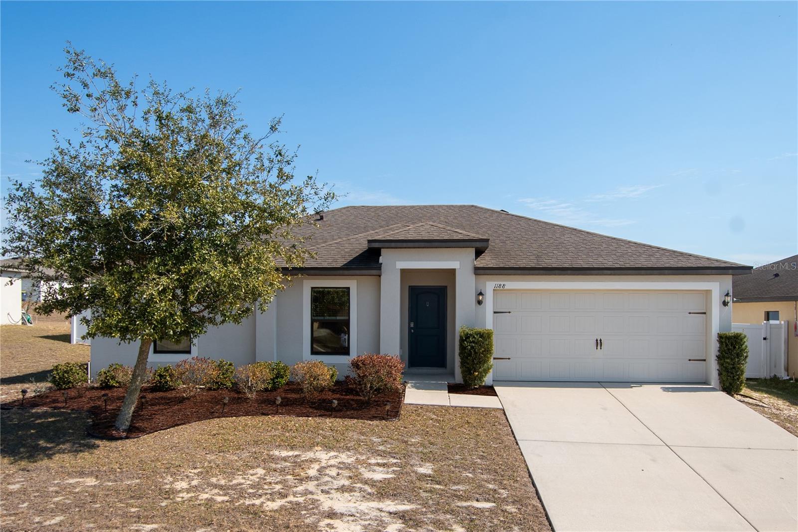 MASCOTTE LAKE JACKSON RIDGE PH 02 - Residential