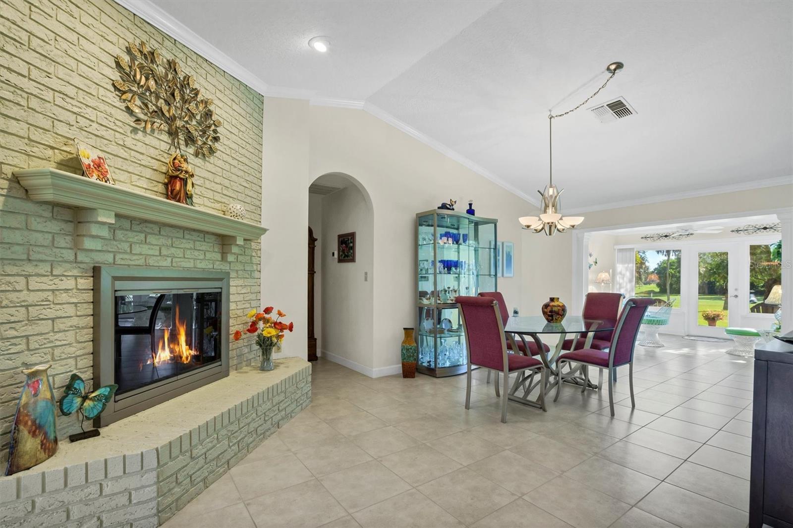 COUNTRY CLUB VILLAGE PH 02 - Residential