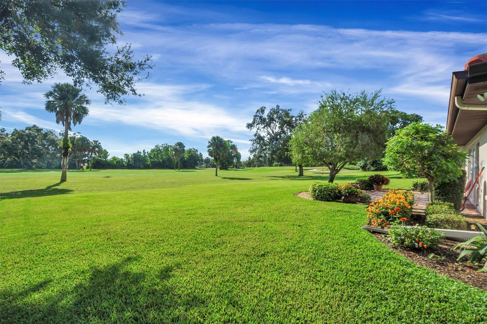 COUNTRY CLUB VILLAGE PH 02 - Residential