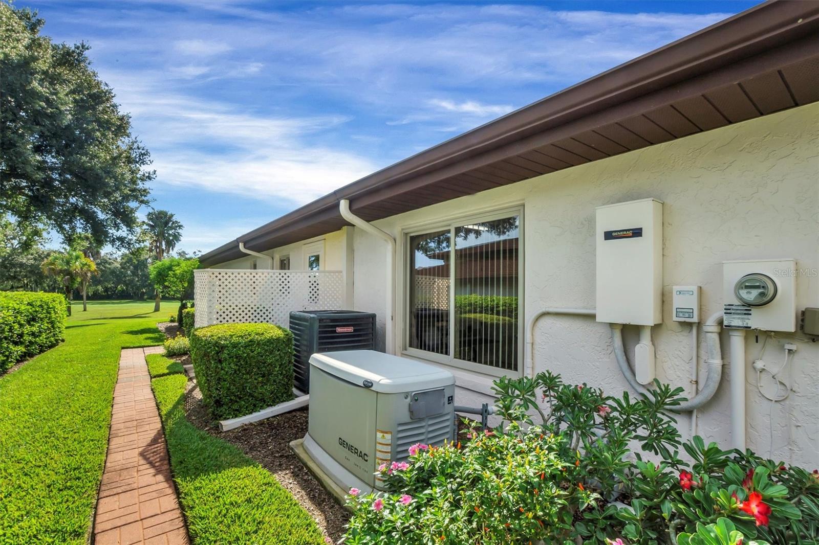 COUNTRY CLUB VILLAGE PH 02 - Residential