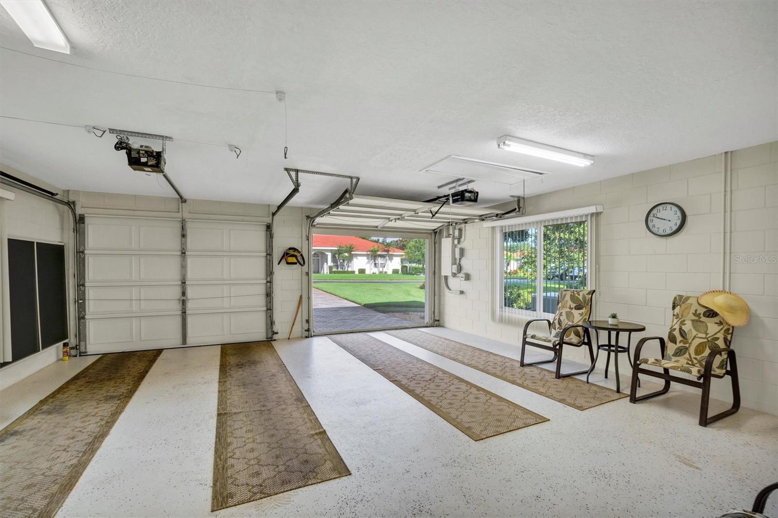 COUNTRY CLUB VILLAGE PH 02 - Residential