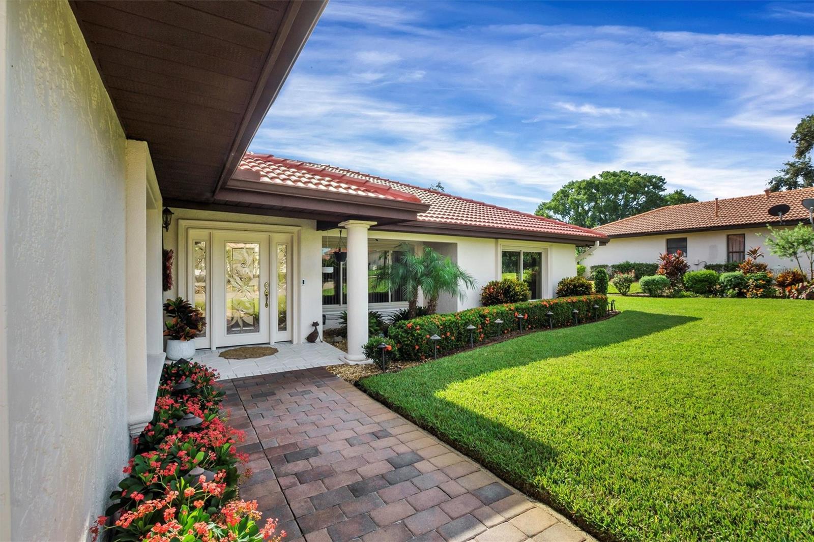 COUNTRY CLUB VILLAGE PH 02 - Residential