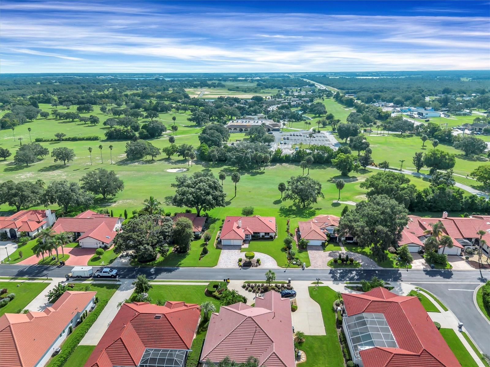 COUNTRY CLUB VILLAGE PH 02 - Residential