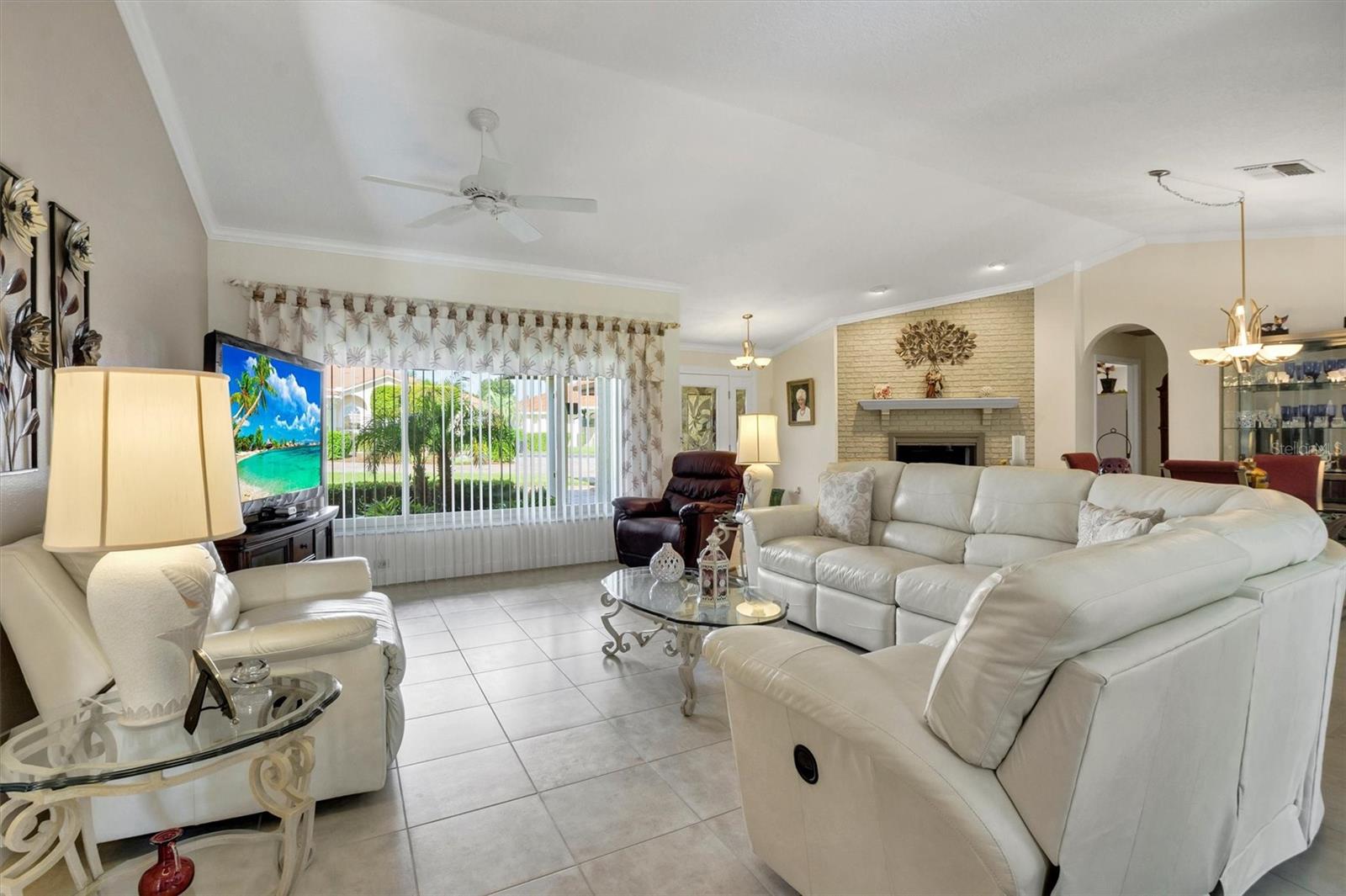 COUNTRY CLUB VILLAGE PH 02 - Residential