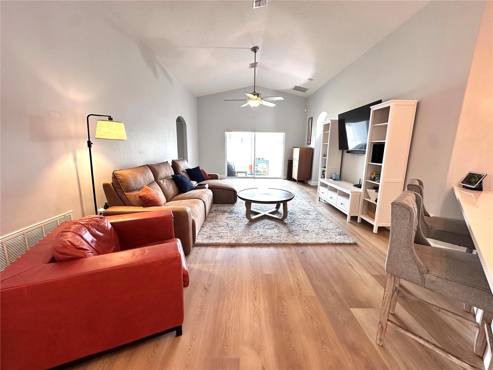 CONCORD STATION PH 4 UNS A & B - Residential