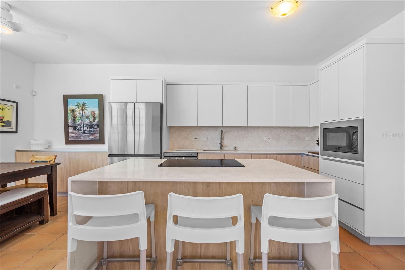 DORADO REEF - Residential Lease