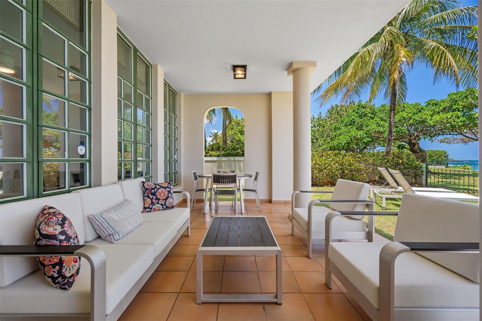 DORADO REEF - Residential Lease