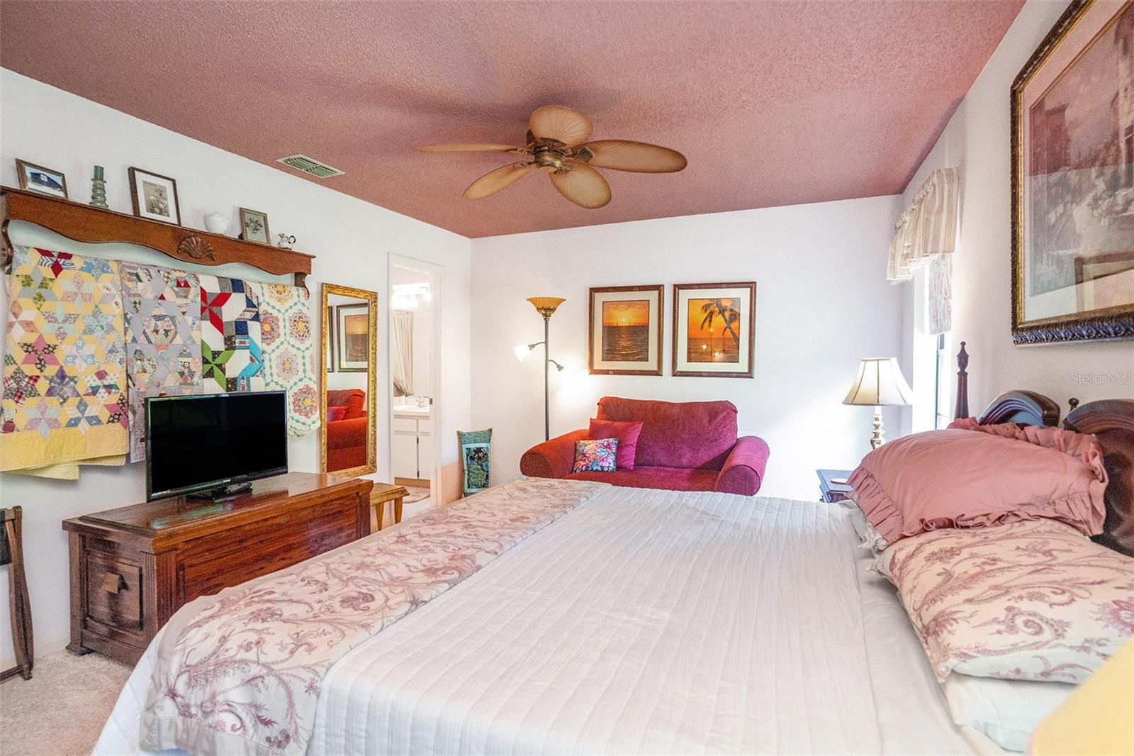 HUNTERS LAKE - Residential