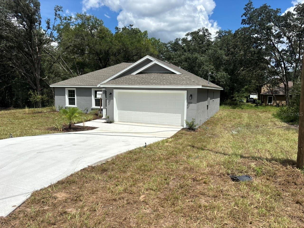 8321 N VINCE DRIVE
