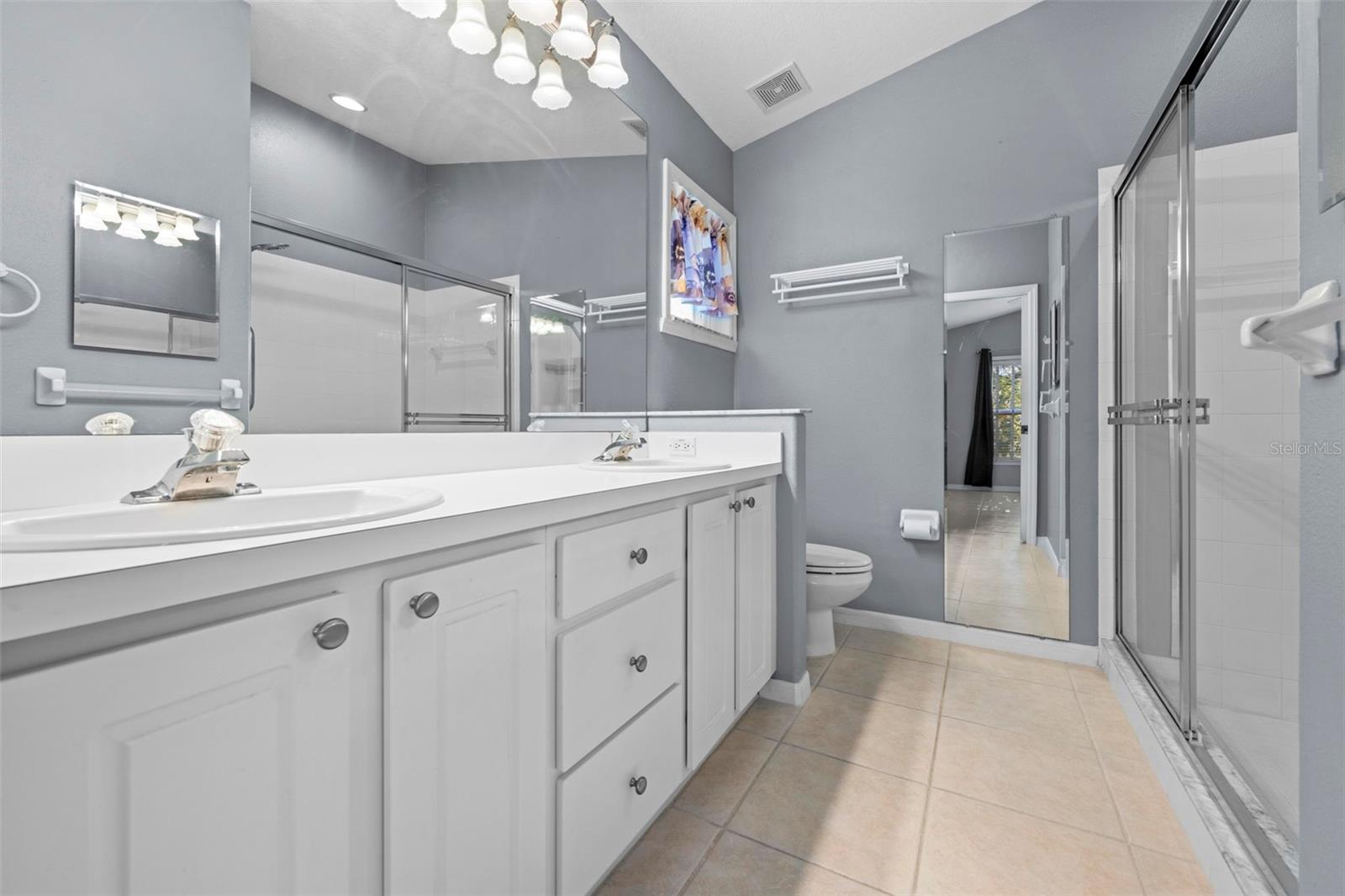 WELLINGTON AT SEVEN HILLS PH5A - Residential