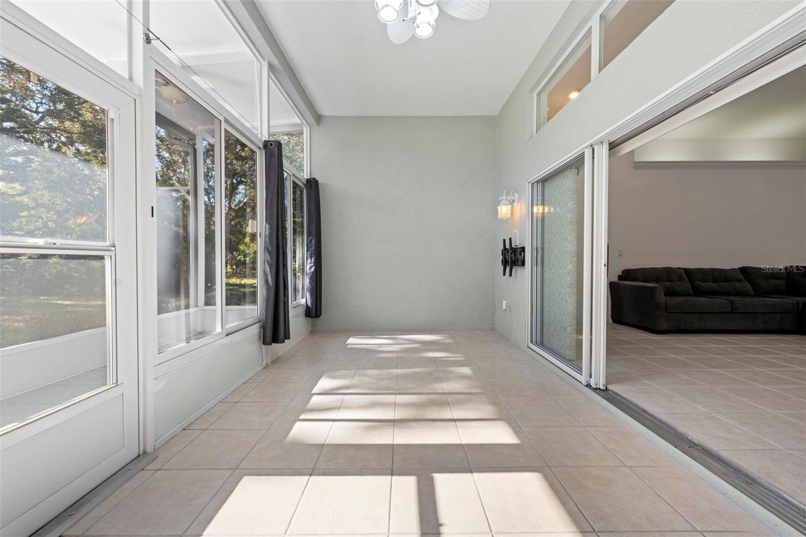 WELLINGTON AT SEVEN HILLS PH5A - Residential