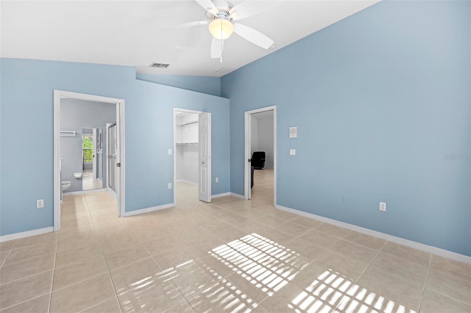 WELLINGTON AT SEVEN HILLS PH5A - Residential