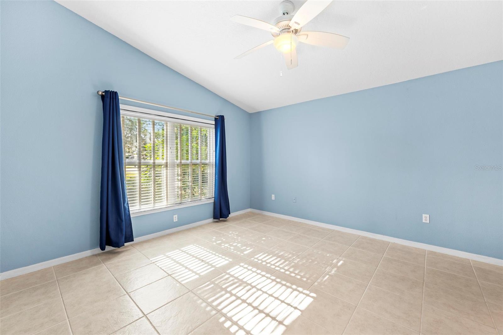 WELLINGTON AT SEVEN HILLS PH5A - Residential