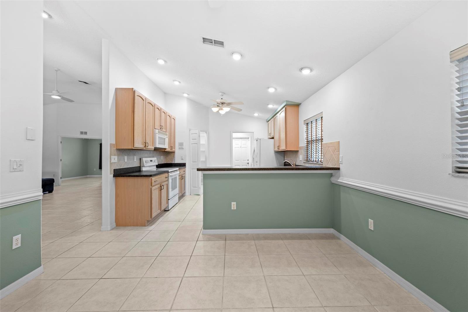 WELLINGTON AT SEVEN HILLS PH5A - Residential