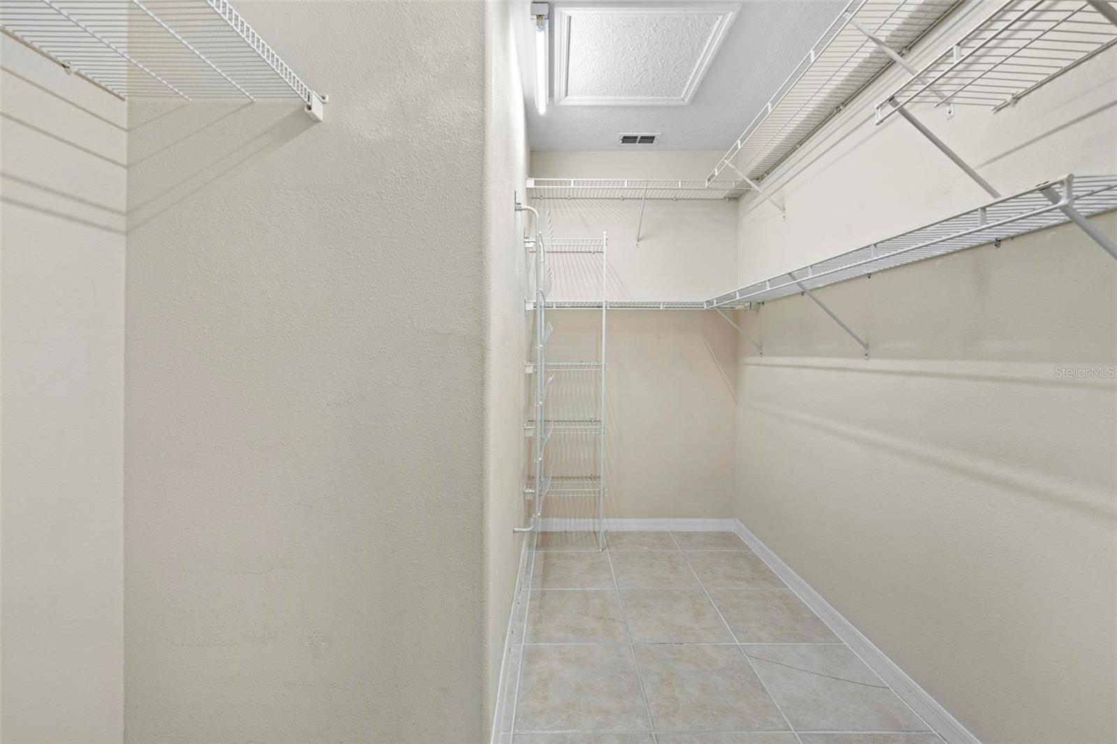 WELLINGTON AT SEVEN HILLS PH5A - Residential