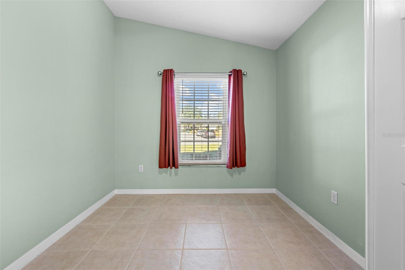 WELLINGTON AT SEVEN HILLS PH5A - Residential