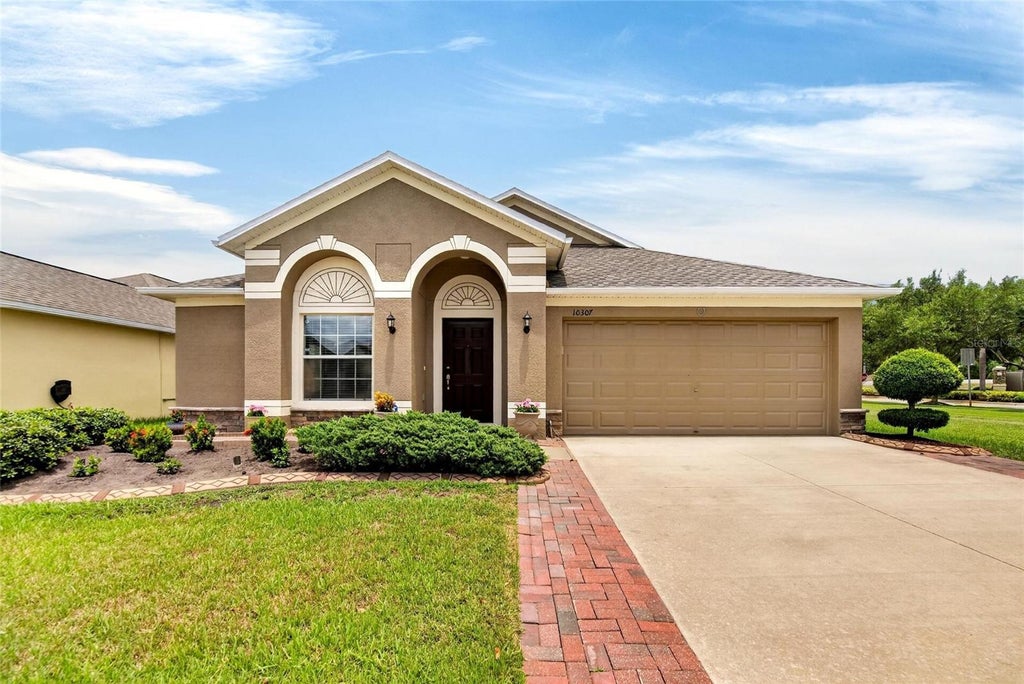 Photo of 10307 Summer Azure Drive, Riverview, FL 33578 (MLS # TB8523101)