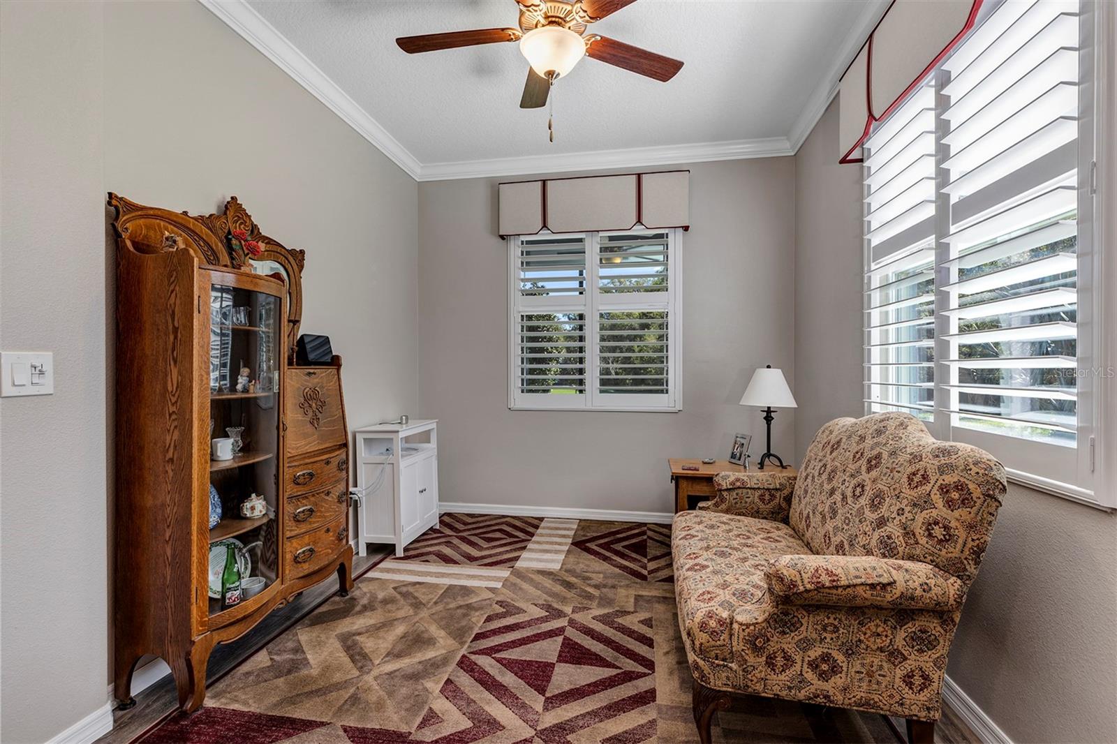 ARLINGTON RIDGE - Residential