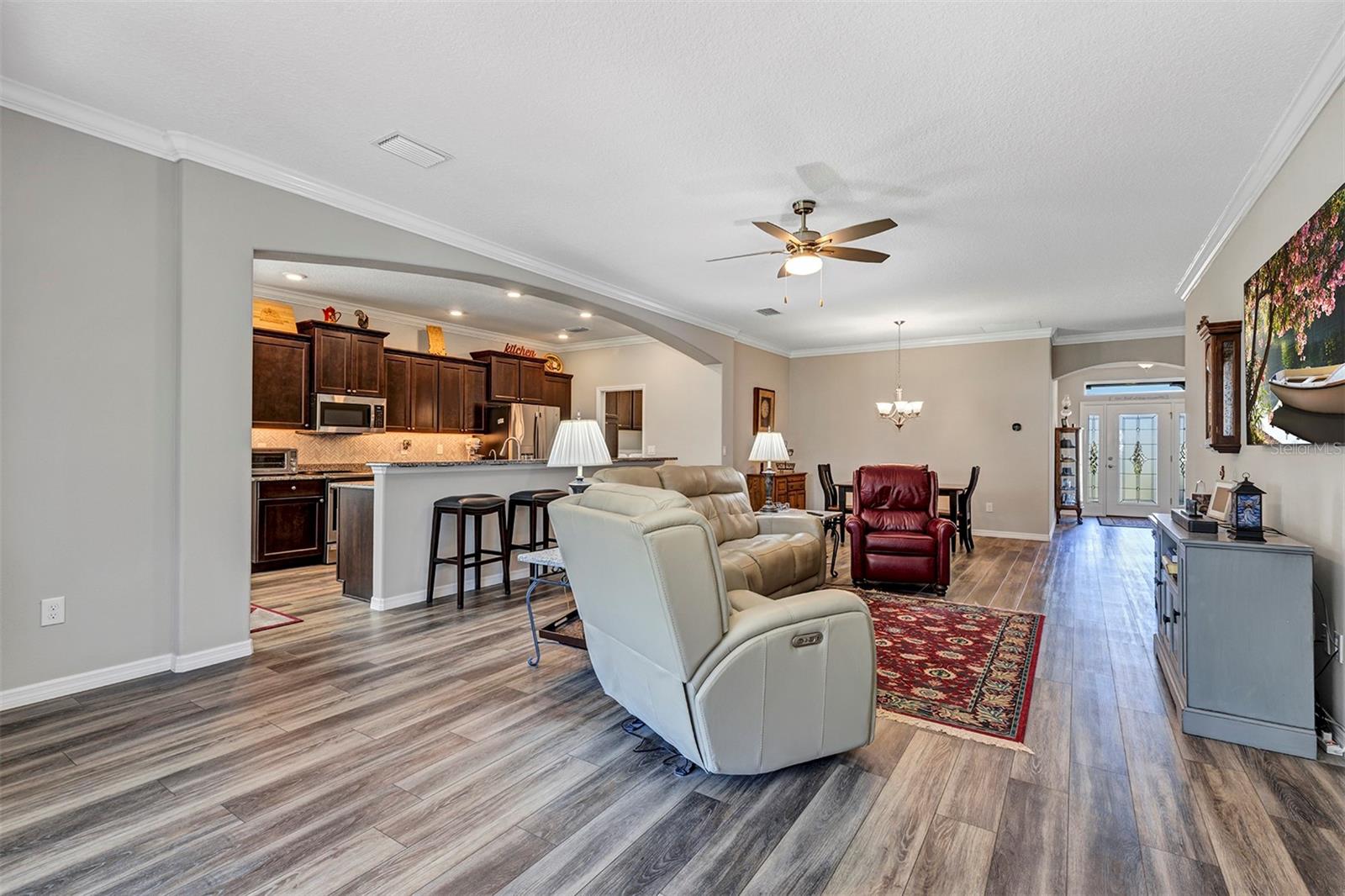 ARLINGTON RIDGE - Residential