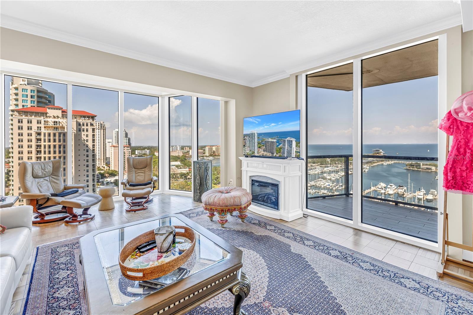 BAYFRONT TOWER CONDO - Residential