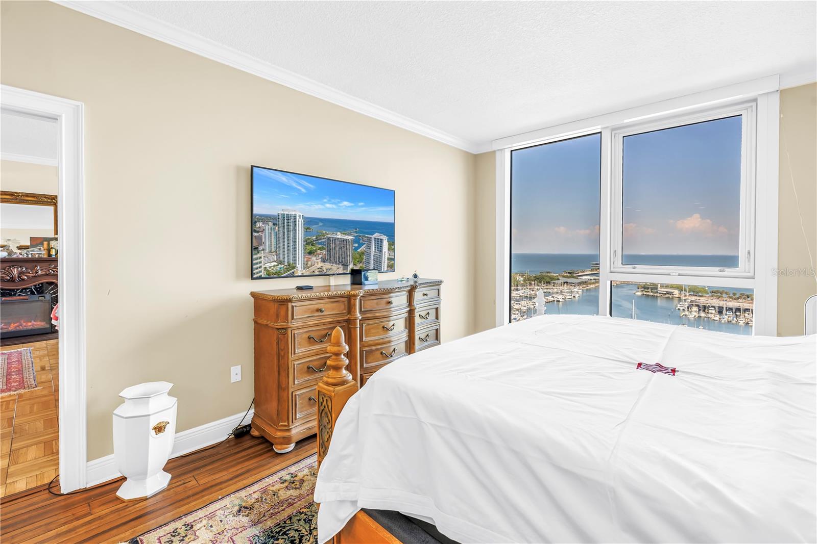 BAYFRONT TOWER CONDO - Residential