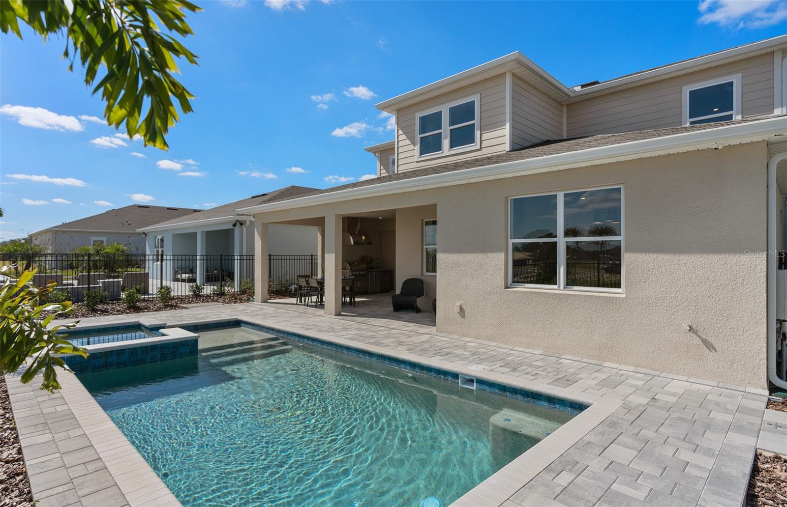 DEL WEBB OASIS - Residential