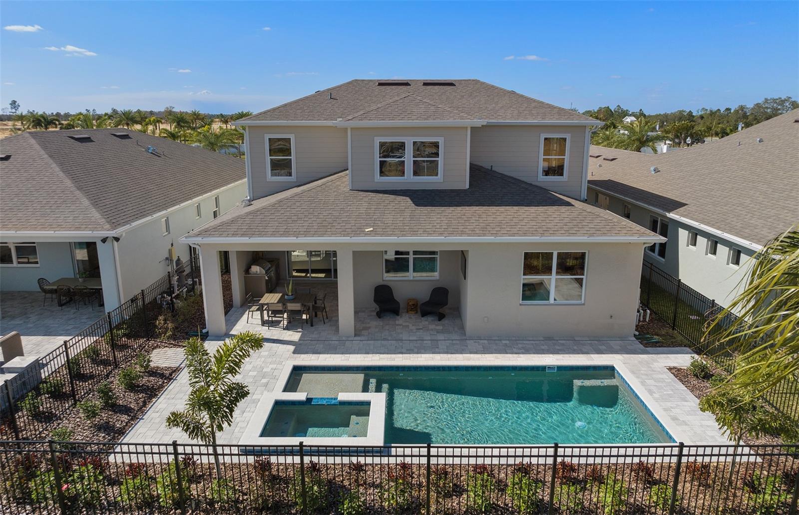 DEL WEBB OASIS - Residential
