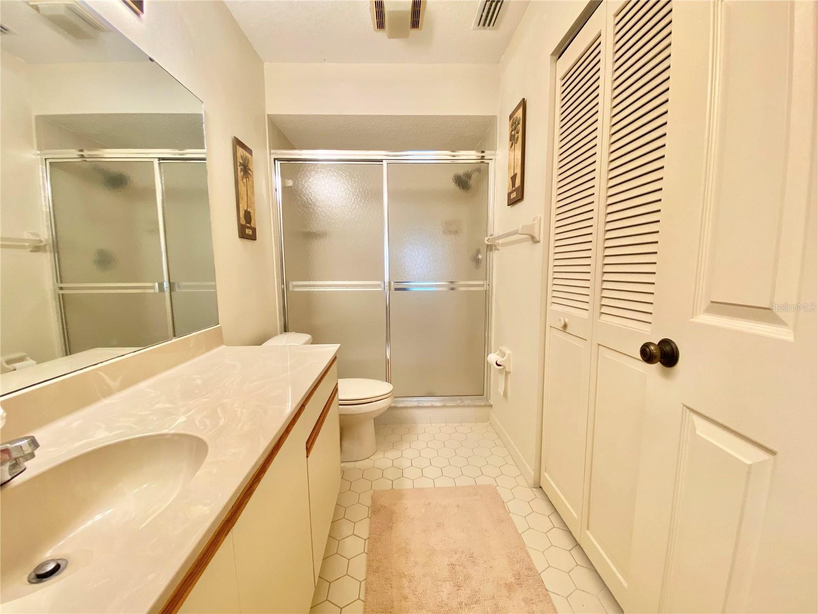 WOODLAND GREEN - Residential Lease
