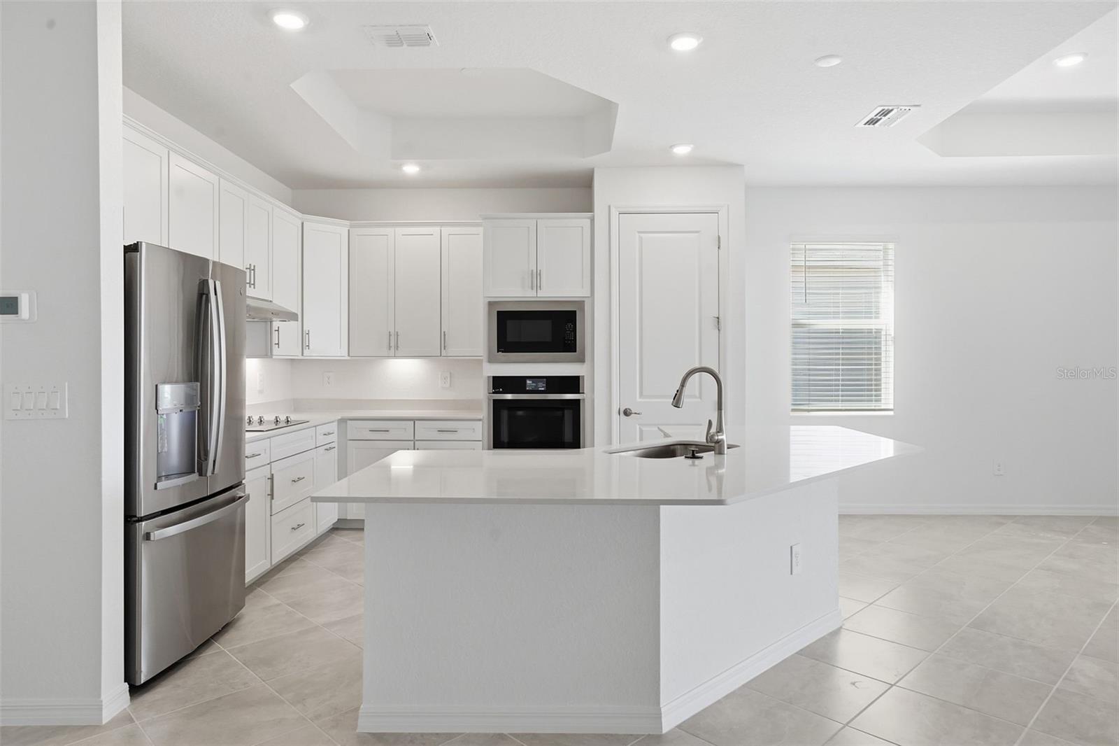 WELLEN PARK GOLF & COUNTRY CLUB - Residential