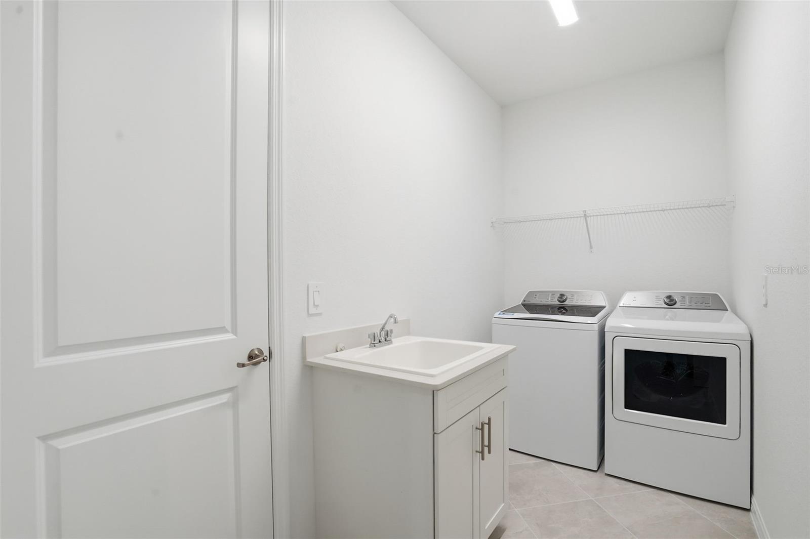 WELLEN PARK GOLF & COUNTRY CLUB - Residential