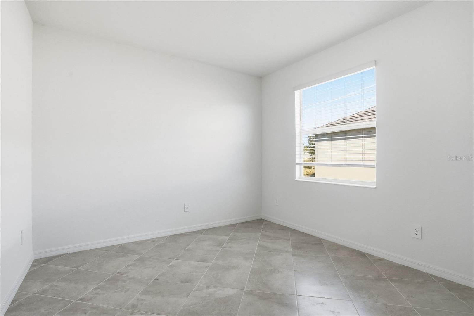 WELLEN PARK GOLF & COUNTRY CLUB - Residential