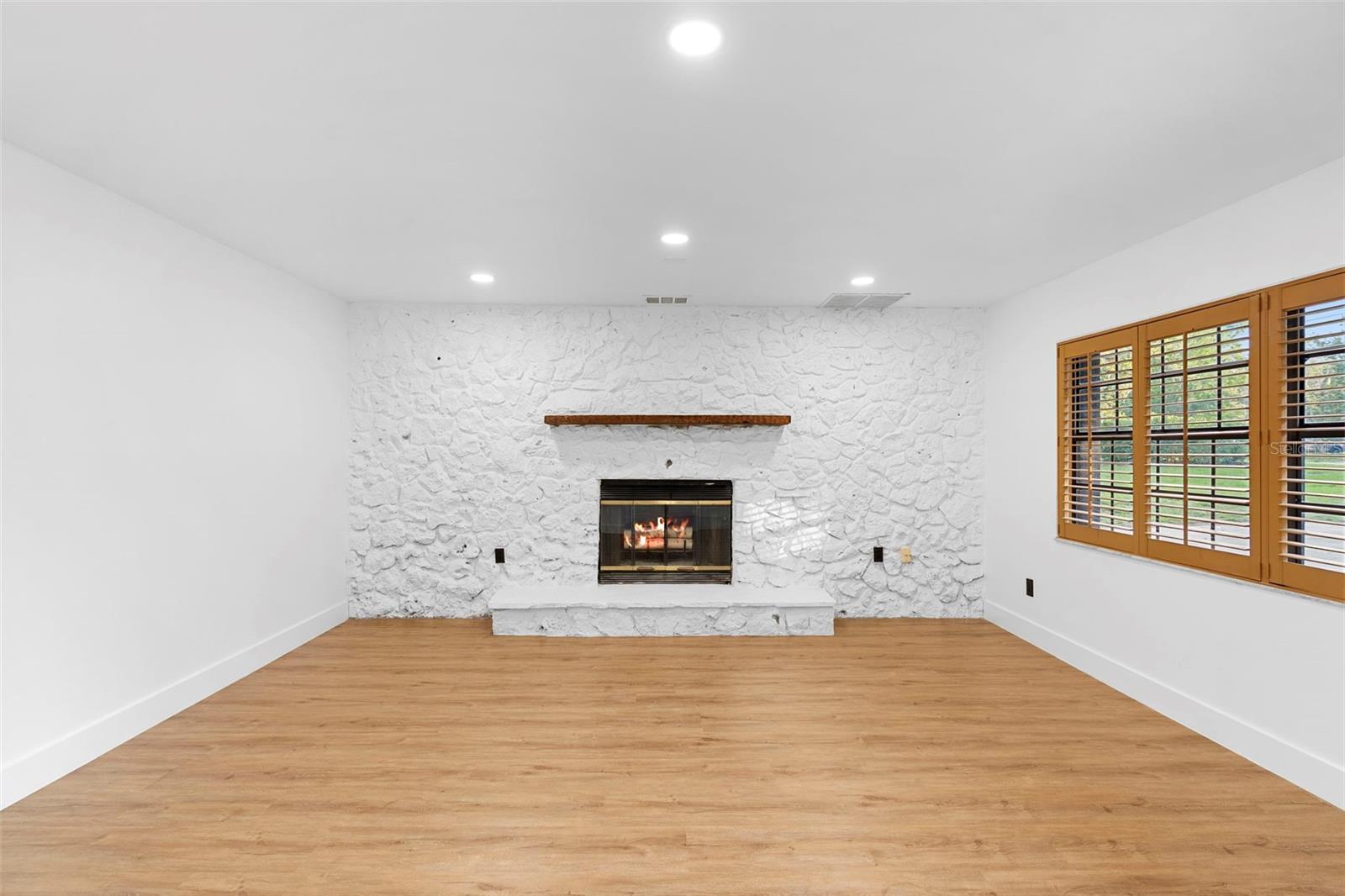 WINDERMERE TOWN - Residential