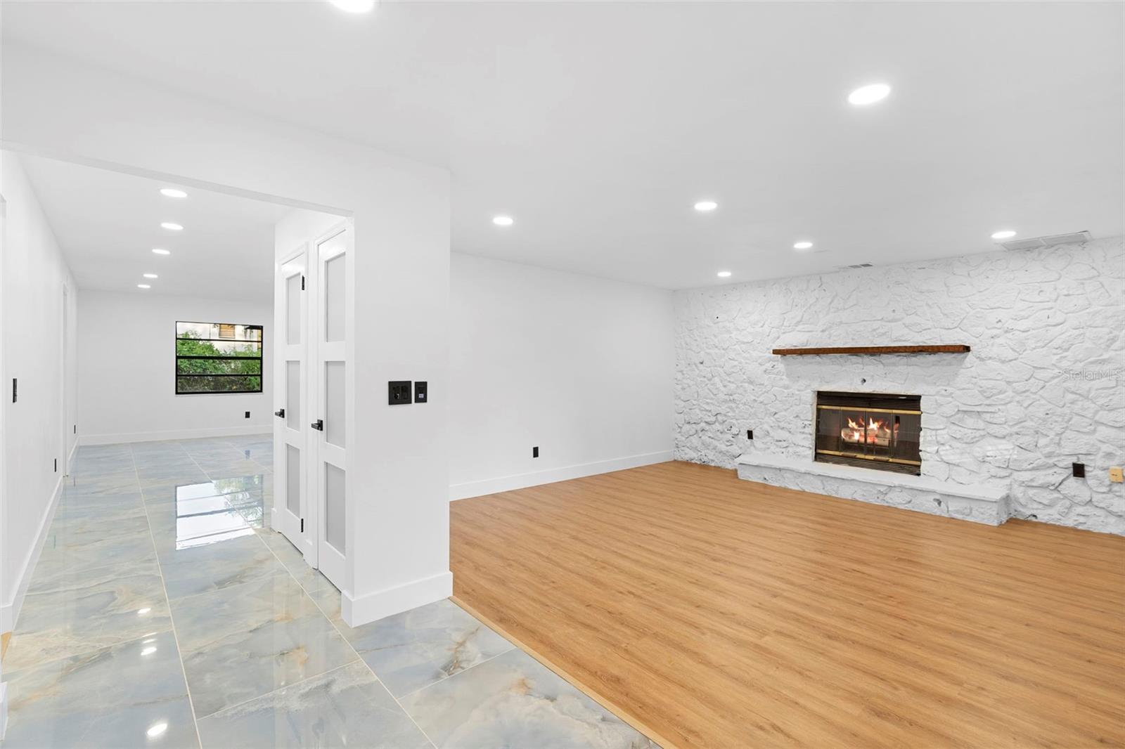 WINDERMERE TOWN - Residential