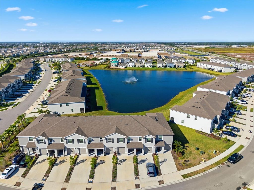 Photo of 17653 Crescent Moon Loop, Bradenton, FL 34211 (MLS # A4670774)