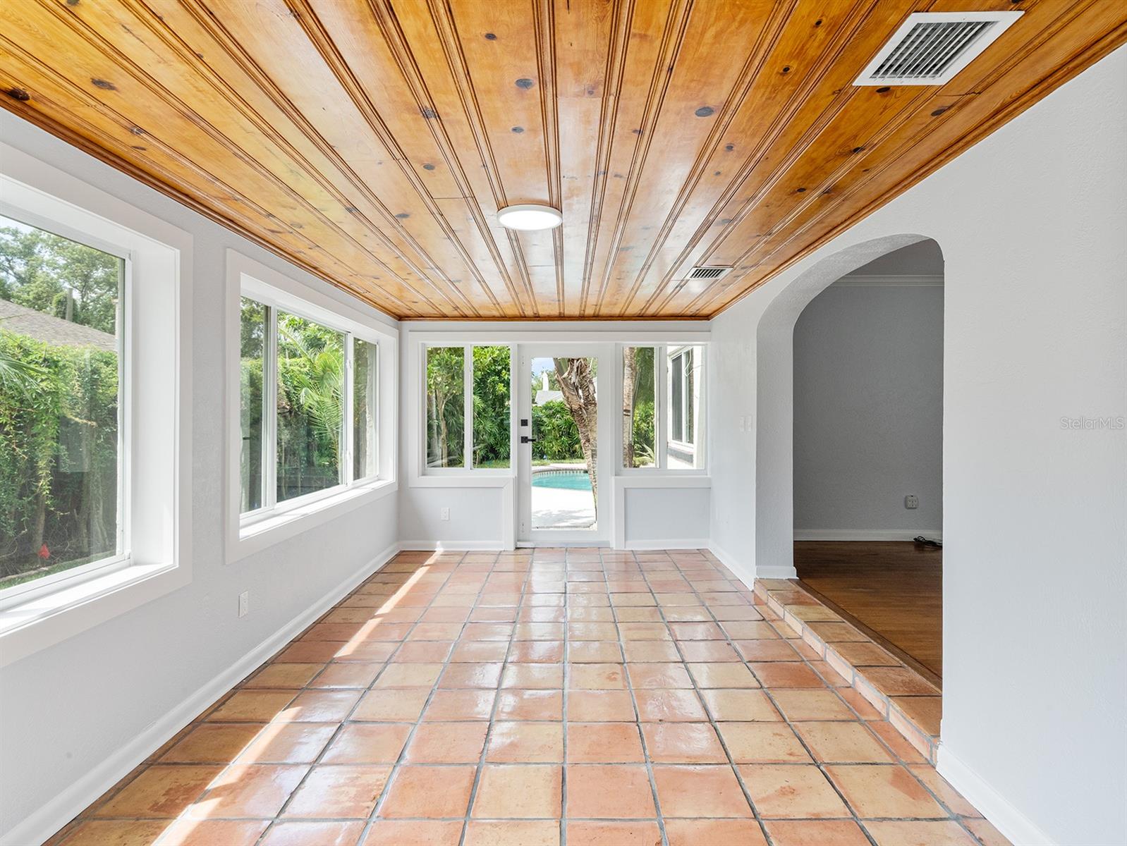 ORWIN MANOR WESTMINSTER SEC - Residential Lease