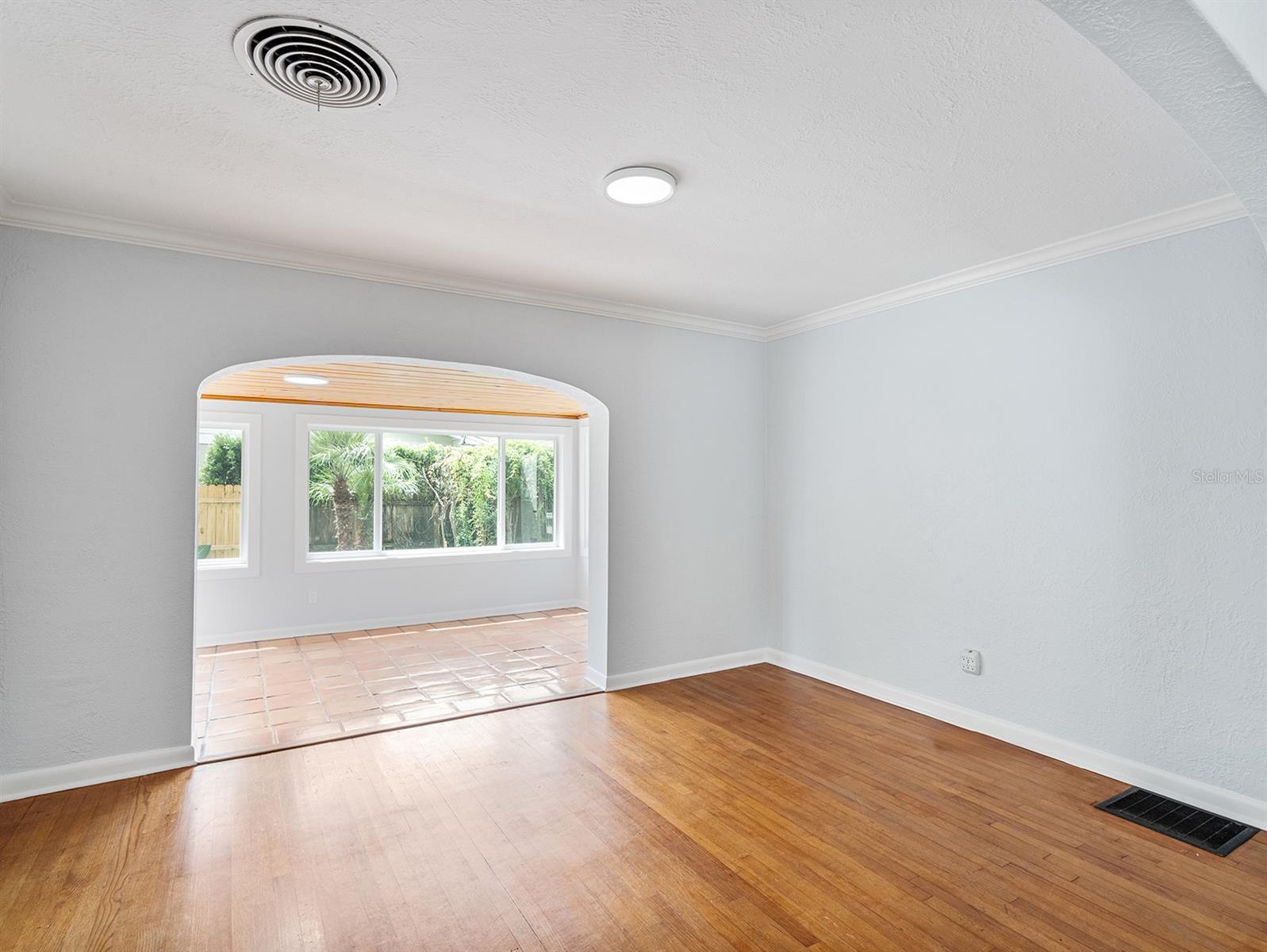 ORWIN MANOR WESTMINSTER SEC - Residential Lease