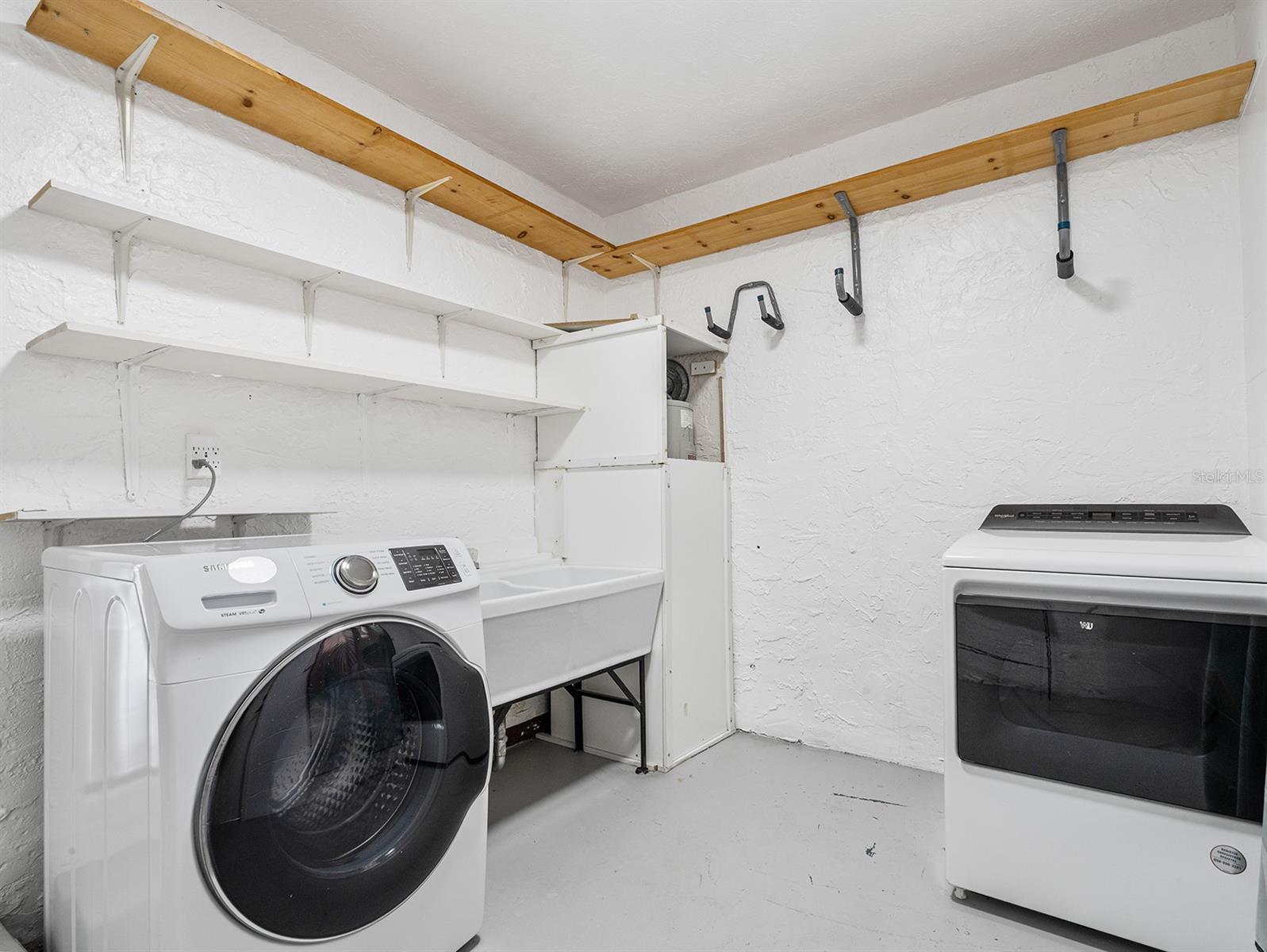 ORWIN MANOR WESTMINSTER SEC - Residential Lease