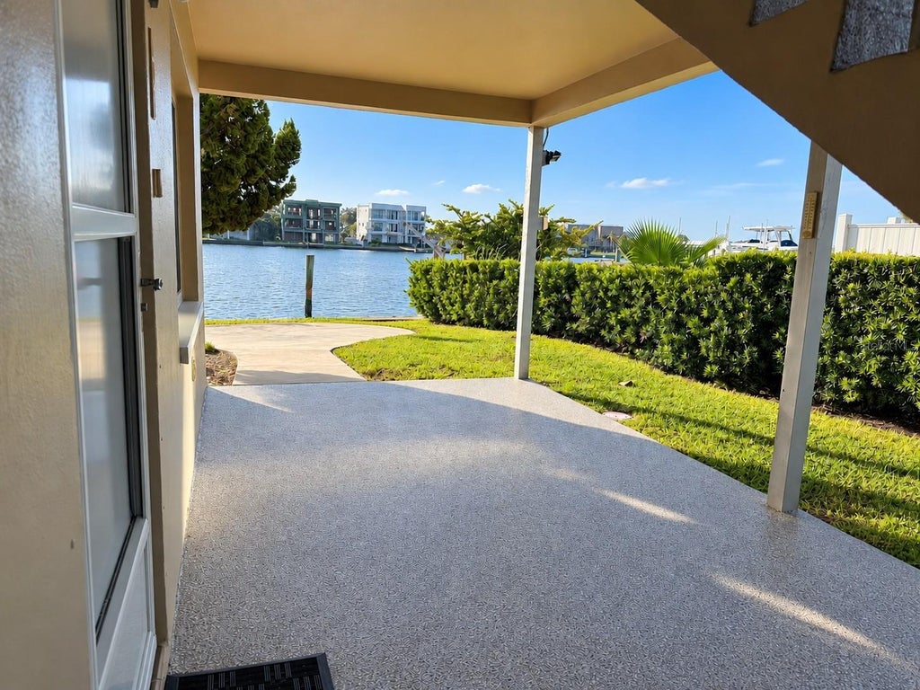 Photo of 283 104th Avenue #106, Treasure Island, FL 33706 (MLS # TB8544590)